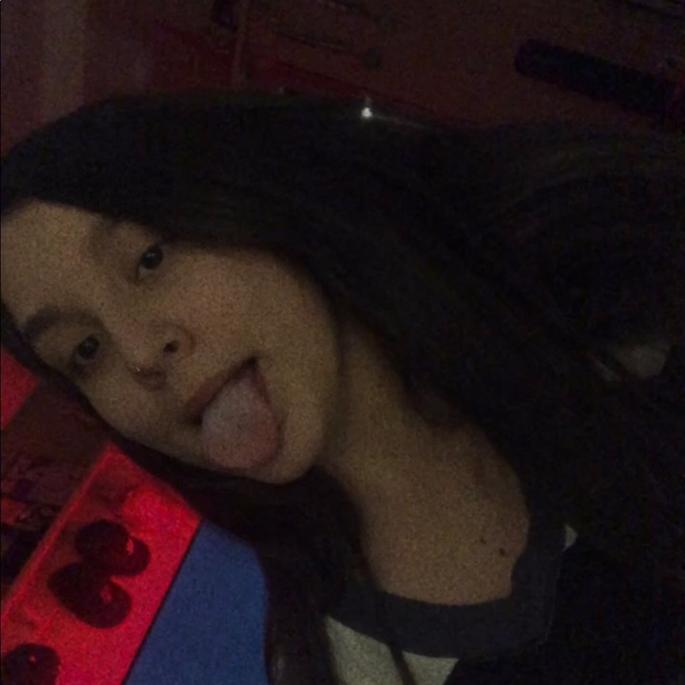 Meet your Posher, Ximena
